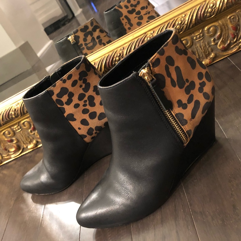 Dolce Vita Gino Leopard Ankle Booties